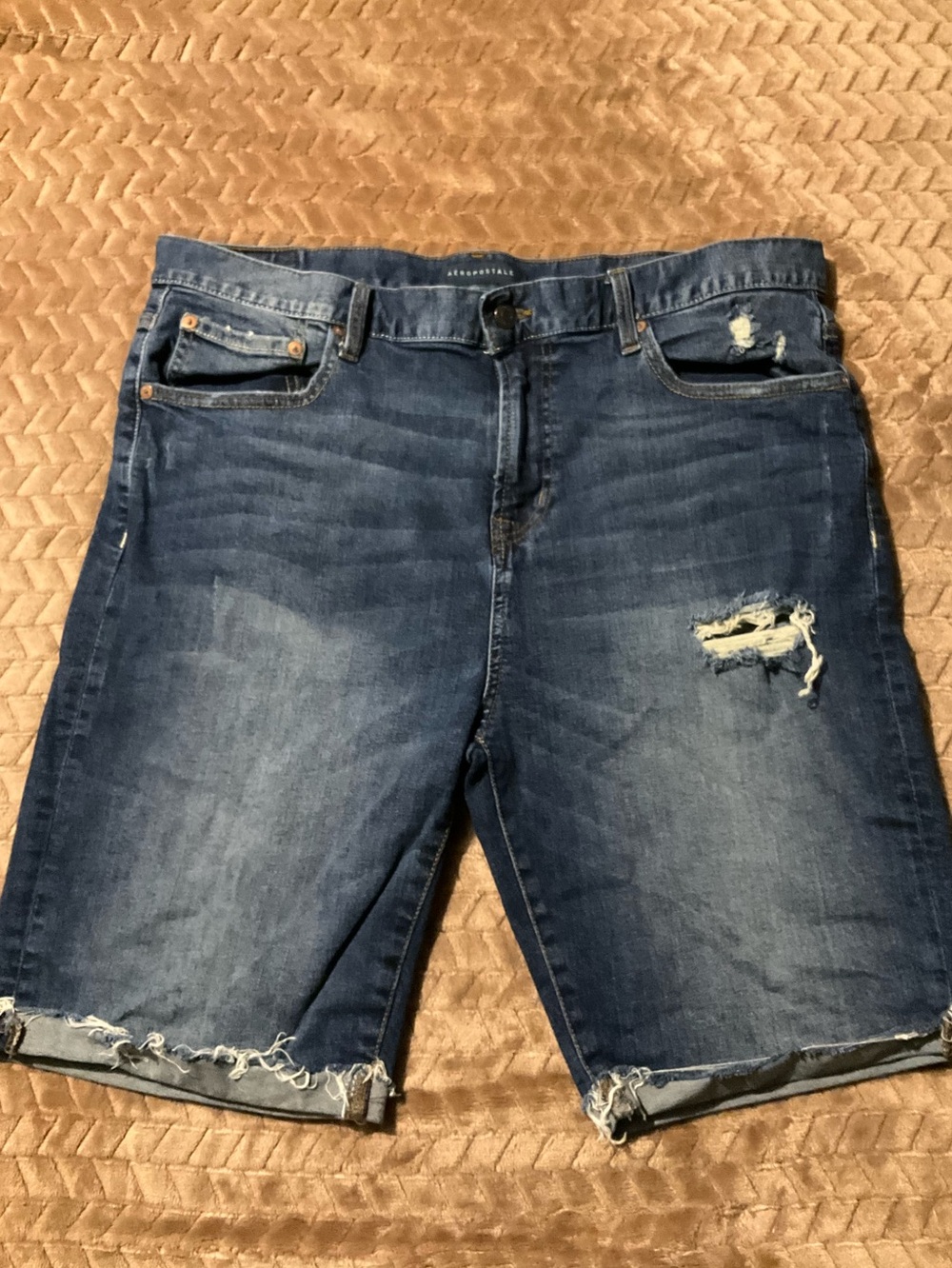 Aeropostale Men's Blue Distressed Denim Jean Shorts